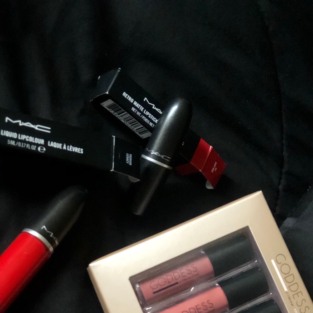 Make up (new)